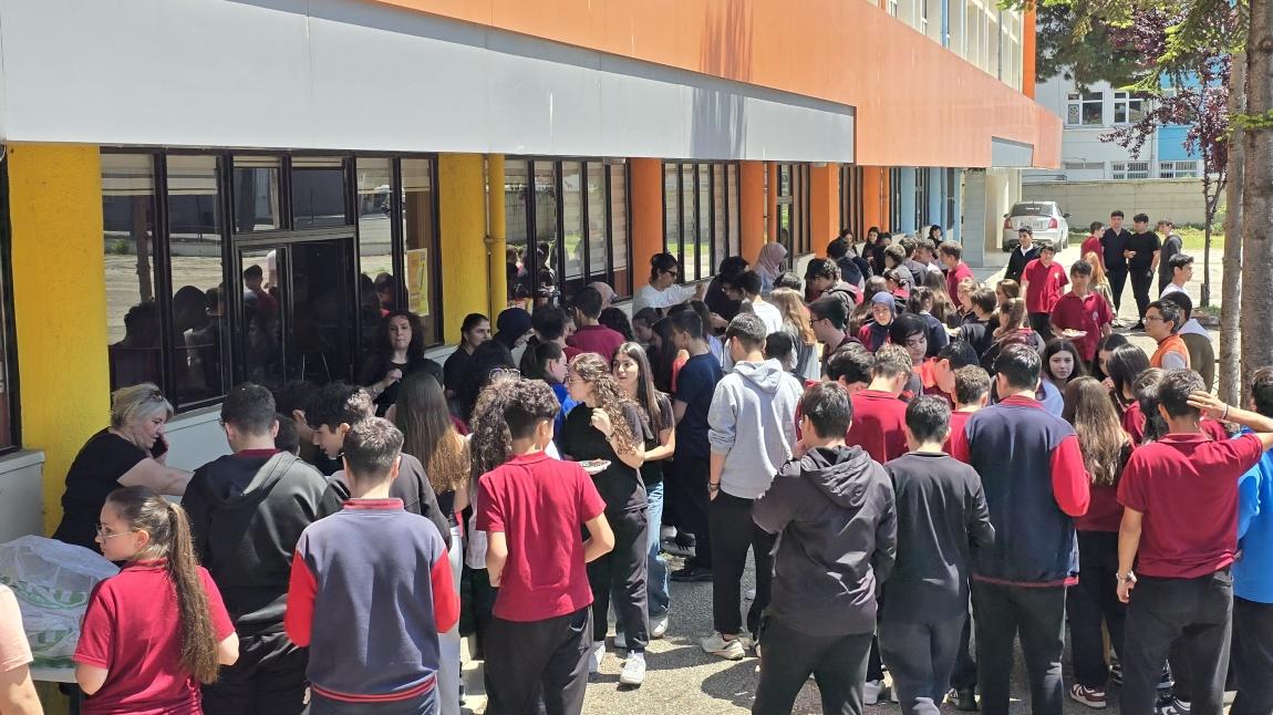 Yolu İyilikte Kesişen Güzel Yürekler